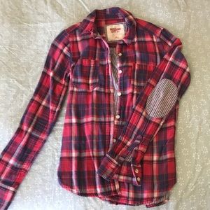 Cute plaid button up long sleeve shirt
